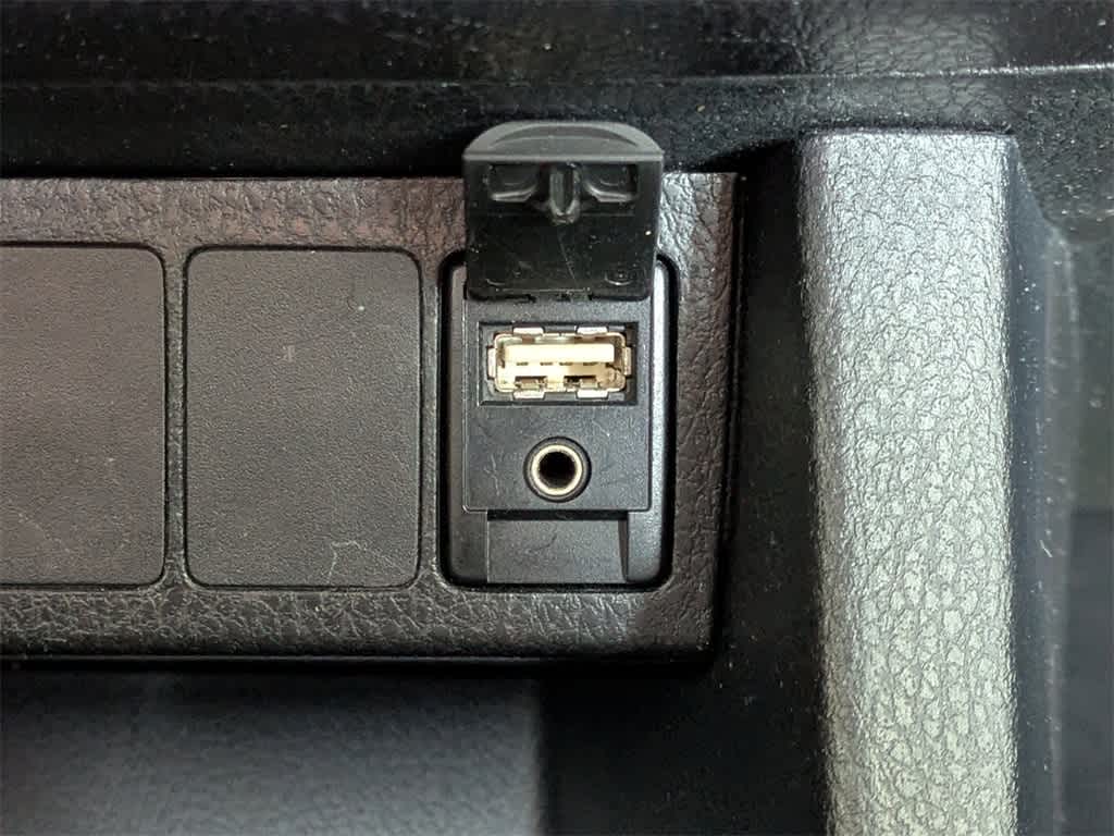 Thumbnail: 2017 Toyota Corolla - 21