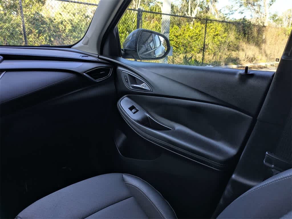 Thumbnail: 2022 Buick Encore GX - 20