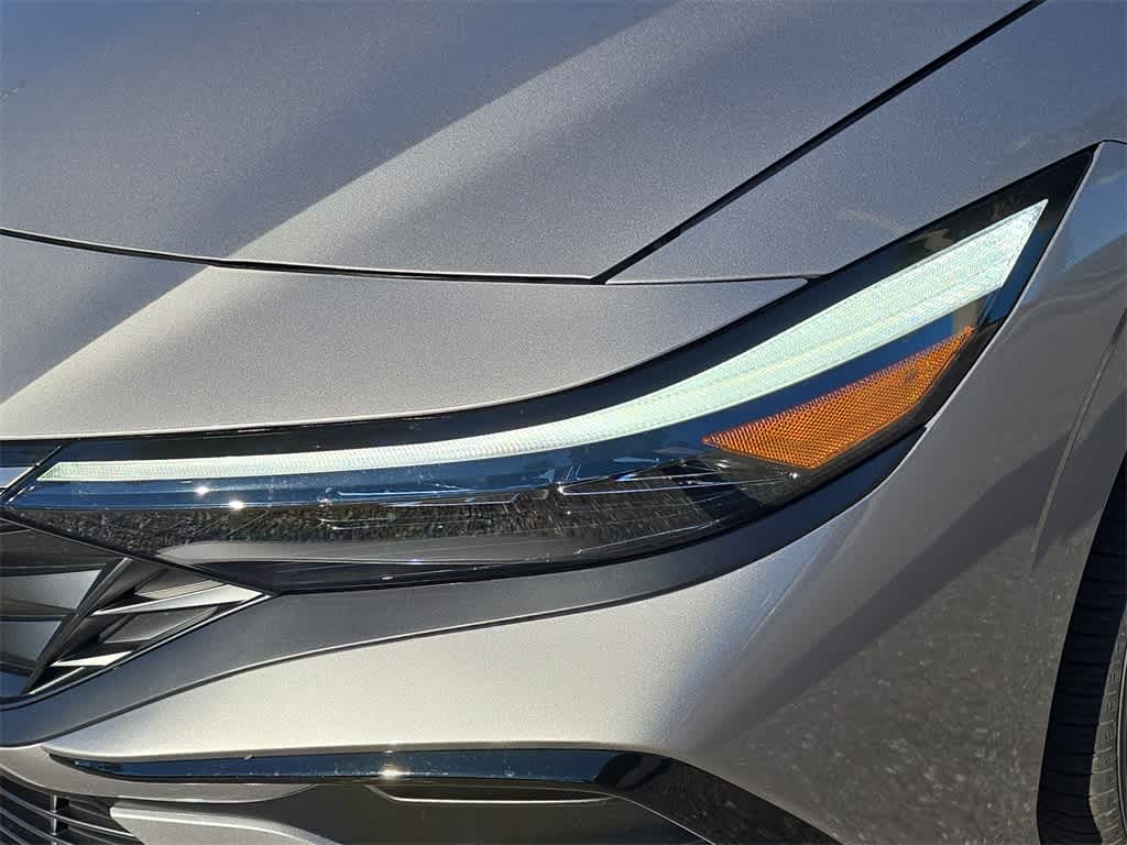 Thumbnail: 2026 Hyundai Elantra - 9