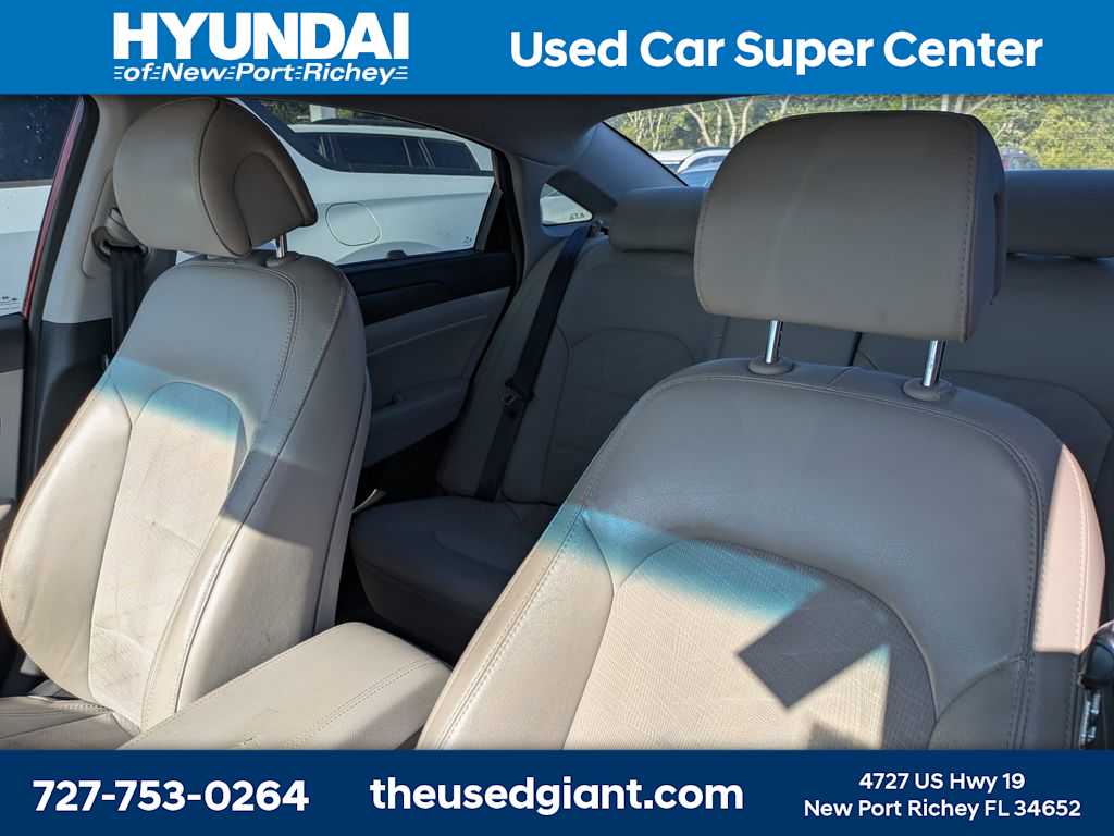 Thumbnail: 2015 Hyundai Sonata - 3