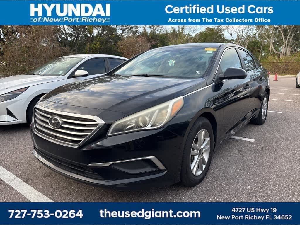 Thumbnail: 2017 Hyundai Sonata - 1