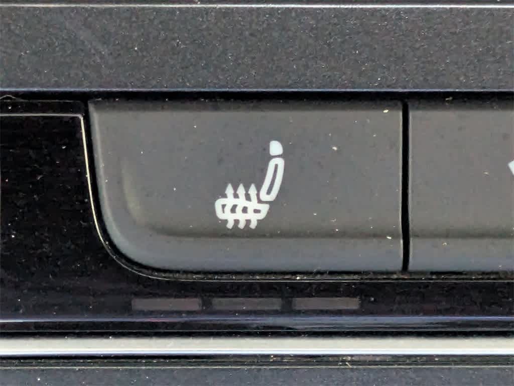 Thumbnail: 2021 Volkswagen Tiguan - 27