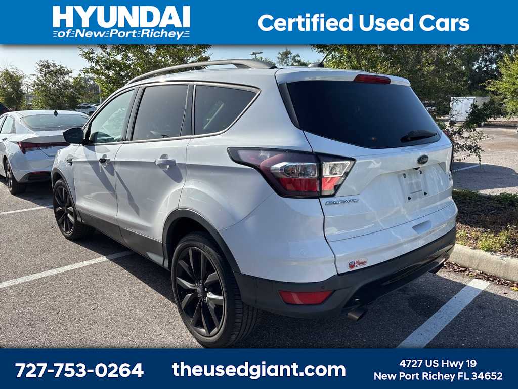 Thumbnail: 2017 Ford Escape - 2