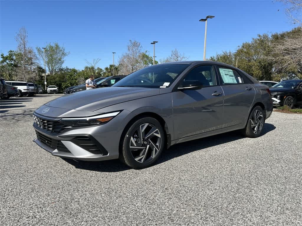 Thumbnail: 2025 Hyundai Elantra - 1