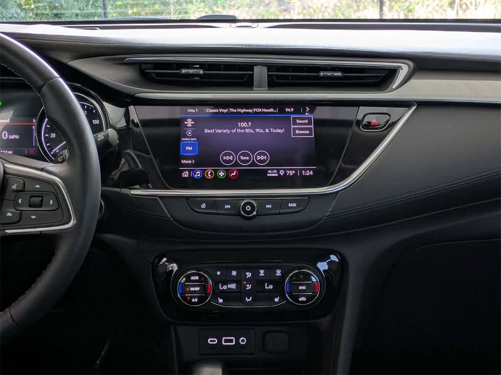 Thumbnail: 2022 Buick Encore GX - 21