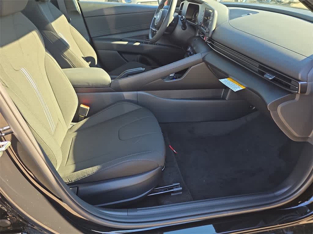 Thumbnail: 2026 Hyundai Elantra - 22