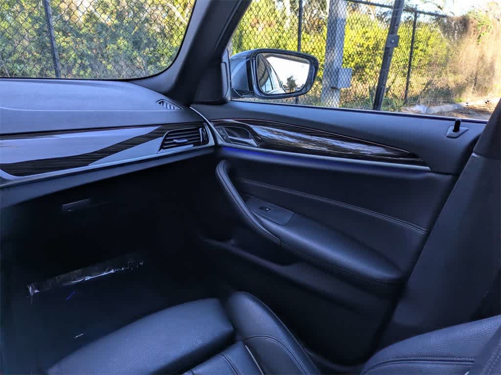 Thumbnail: 2018 BMW 5 Series - 18