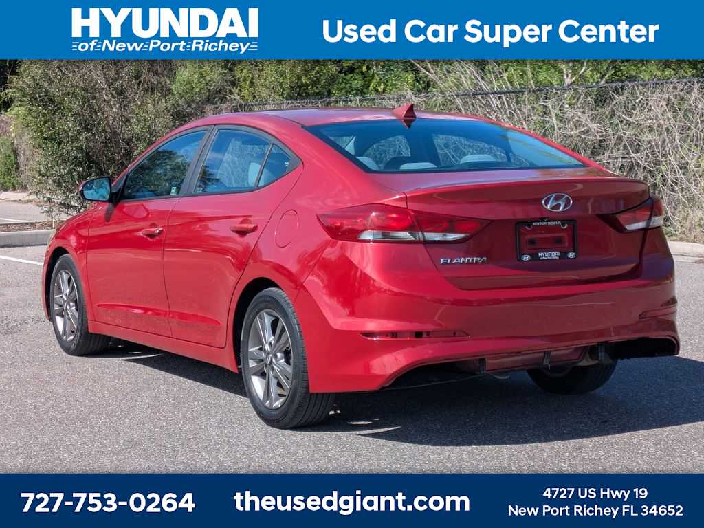 Thumbnail: 2017 Hyundai Elantra - 3