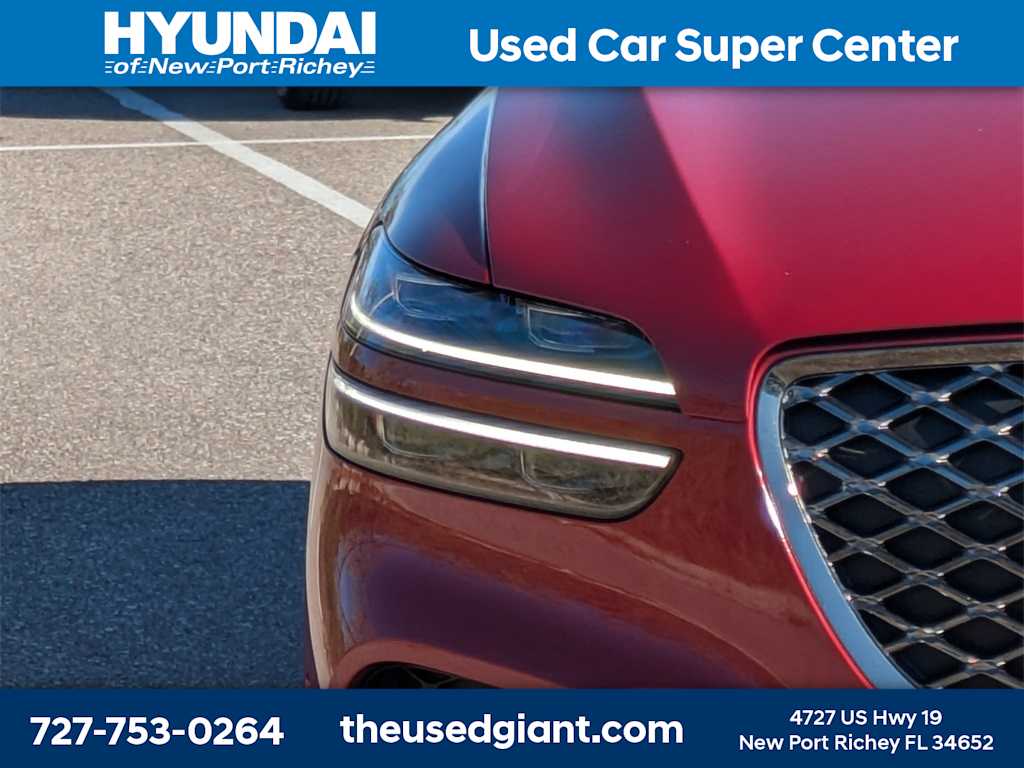 Thumbnail: 2022 Genesis GV70 - 9