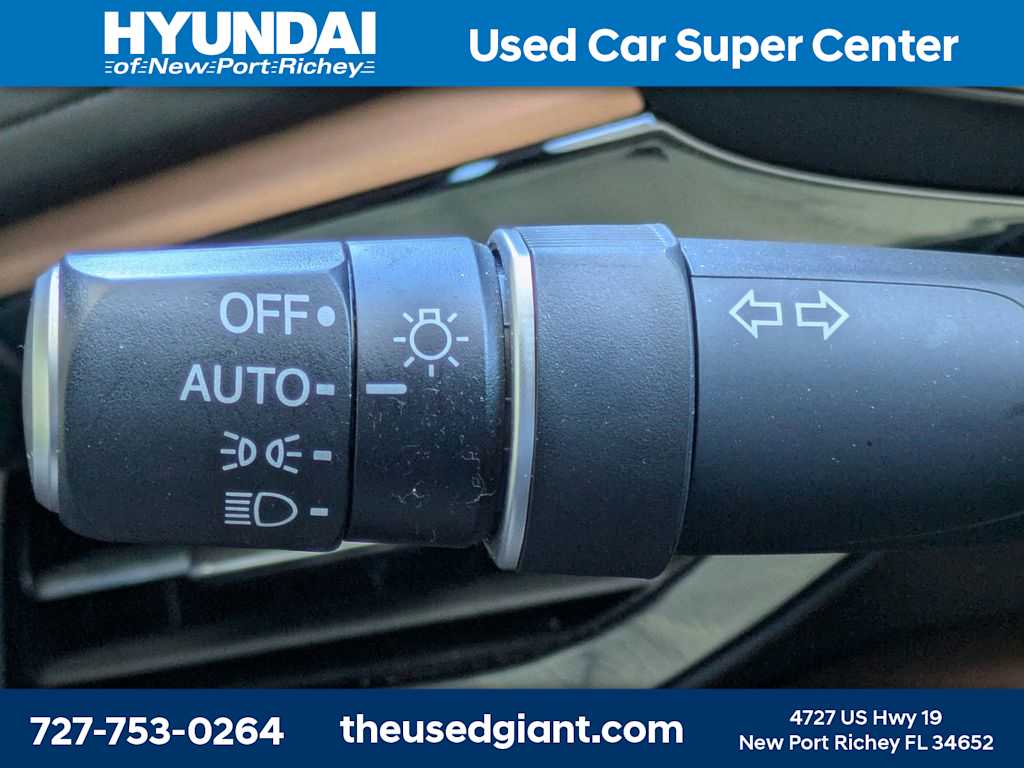 Thumbnail: 2025 Acura MDX - 44