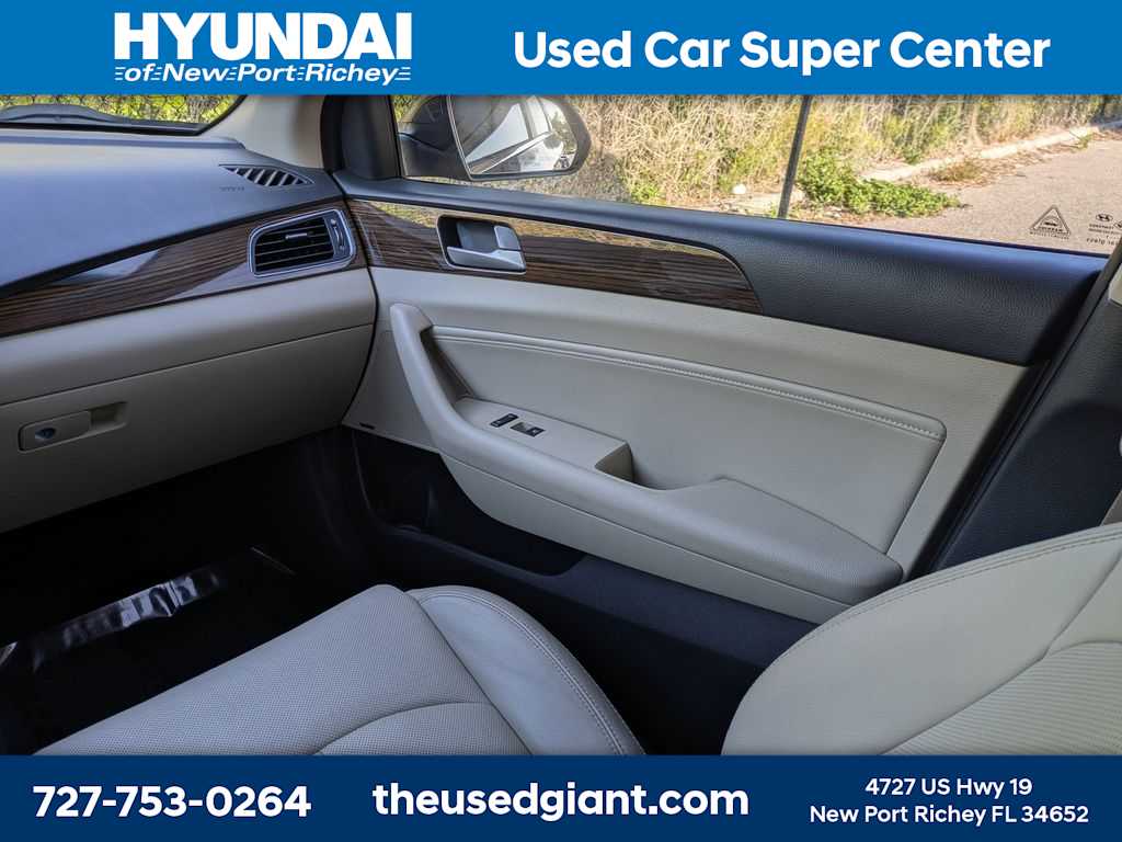 Thumbnail: 2017 Hyundai Sonata - 19