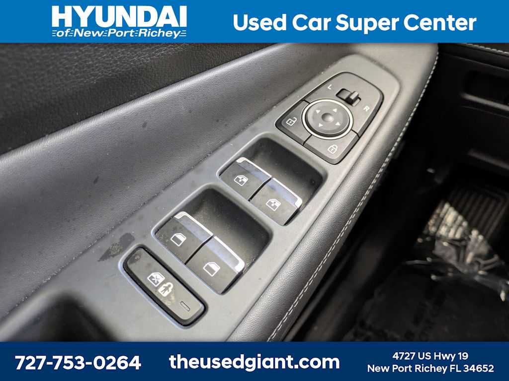 Thumbnail: 2023 Hyundai Santa Fe - 34