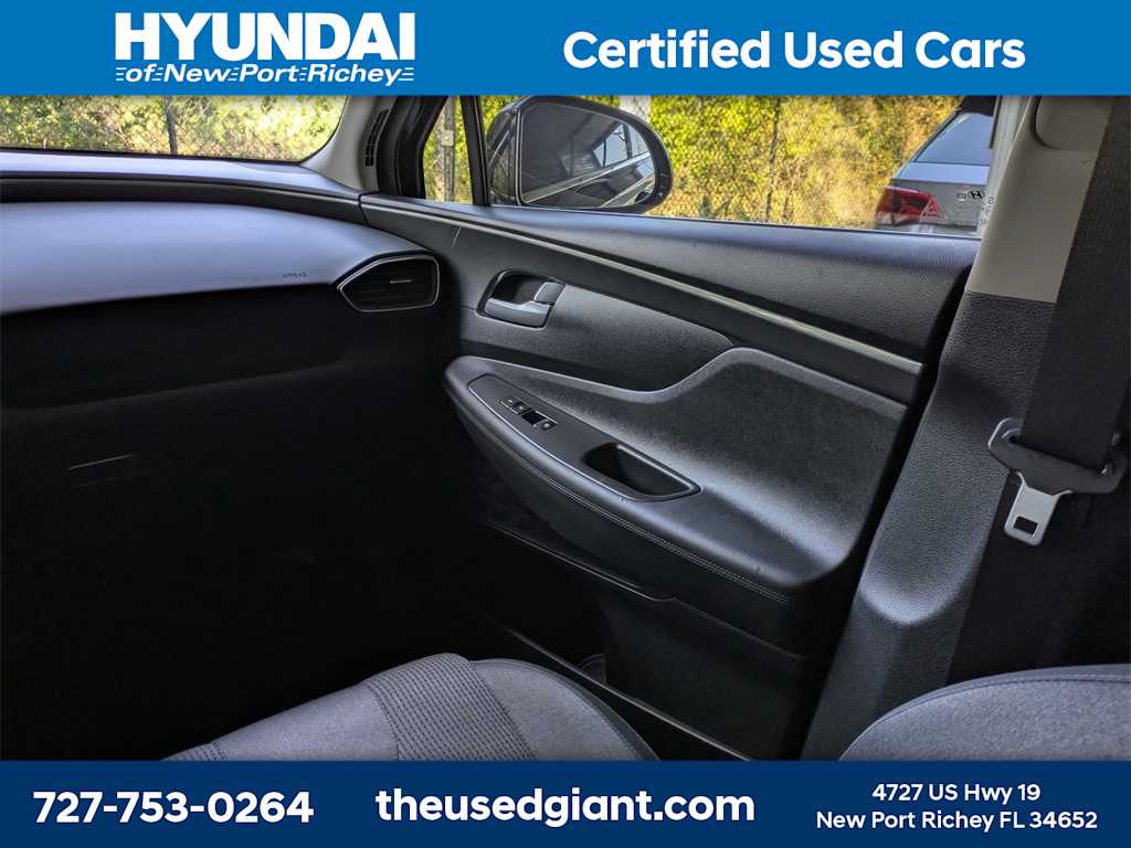 Thumbnail: 2023 Hyundai Santa Fe - 20