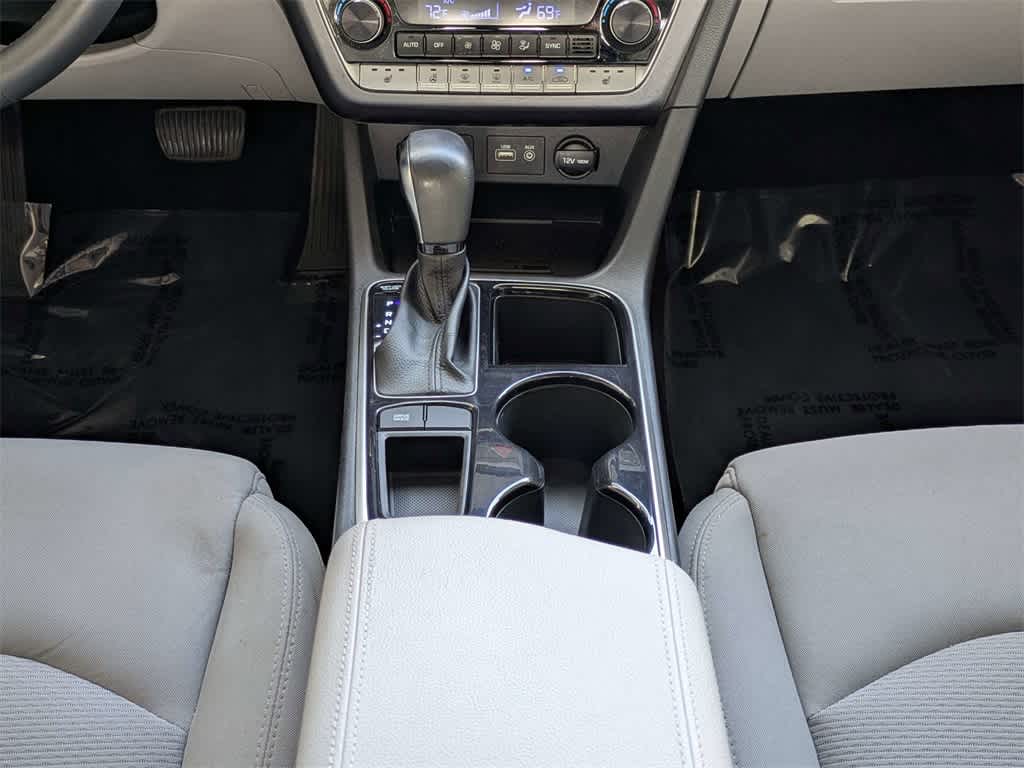 Thumbnail: 2019 Hyundai Sonata - 20