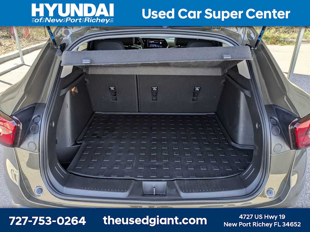 Thumbnail: 2024 Chevrolet Trax - 12