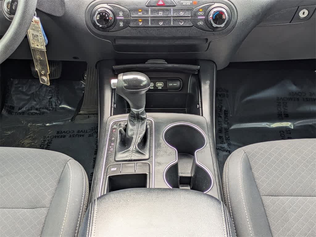 Thumbnail: 2017 Kia Sorento - 22