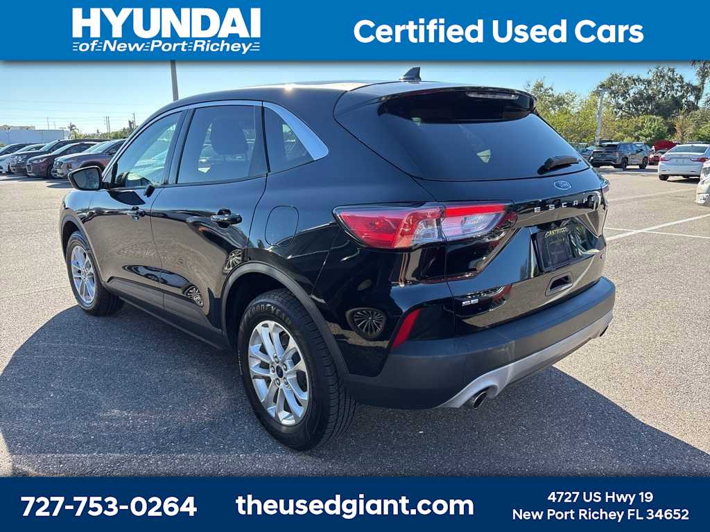 Thumbnail: 2020 Ford Escape - 2