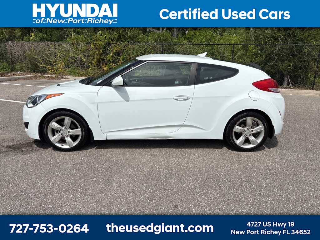 Thumbnail: 2015 Hyundai Veloster - 2