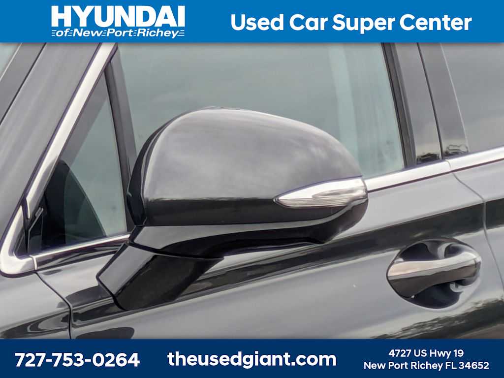 Thumbnail: 2020 Hyundai Santa Fe - 11