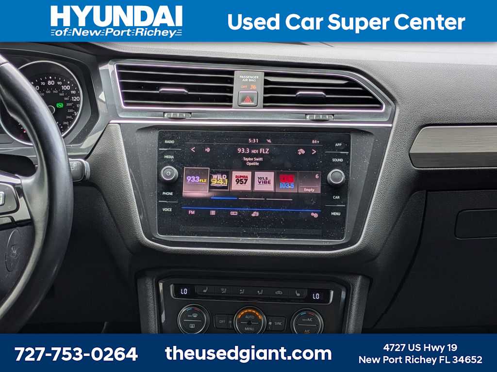 Thumbnail: 2018 Volkswagen Tiguan - 23