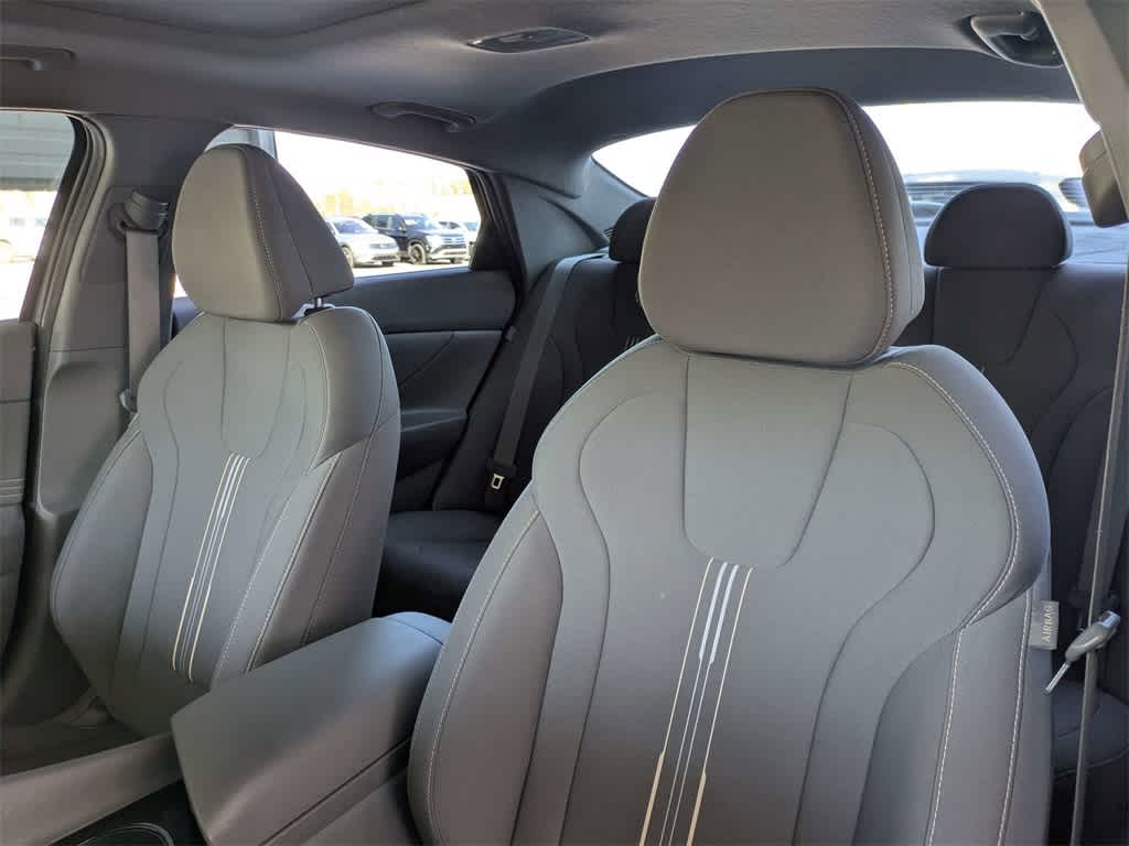 Thumbnail: 2024 Hyundai Elantra - 7