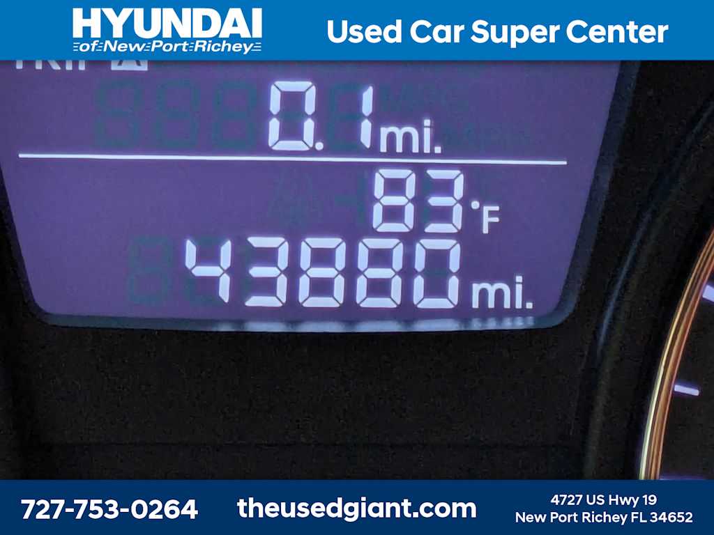 Thumbnail: 2016 Hyundai Accent - 25