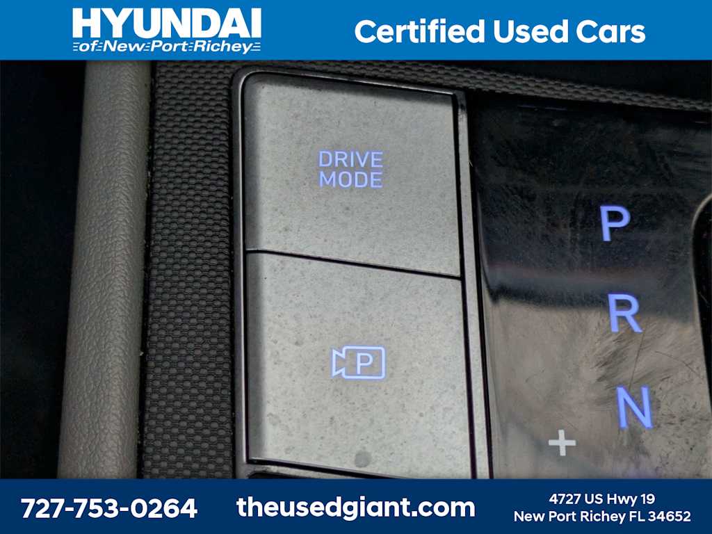 Thumbnail: 2022 Hyundai Elantra - 22