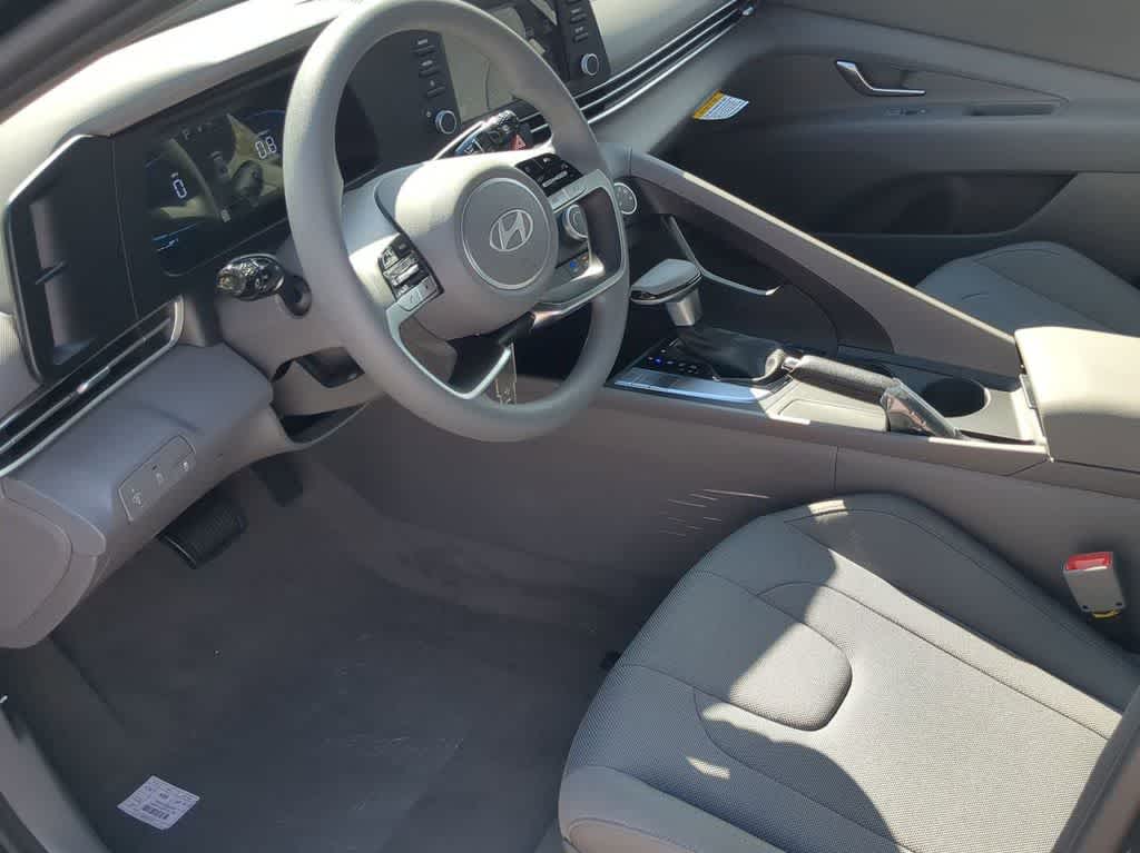 Thumbnail: 2026 Hyundai Elantra - 14