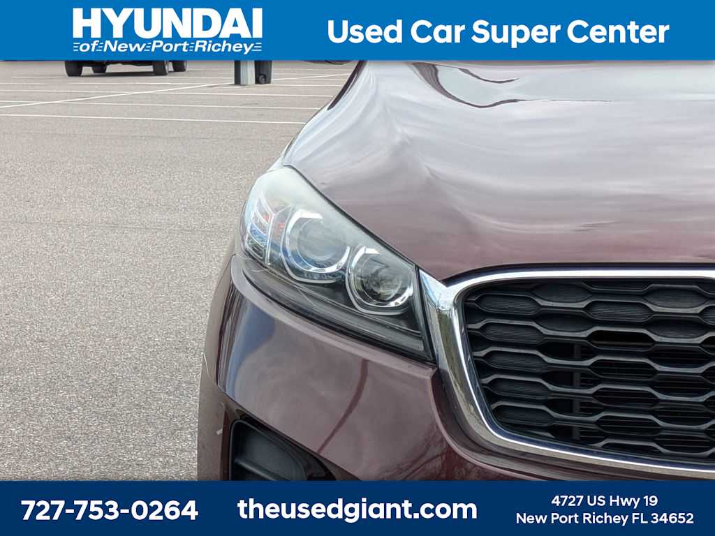 Thumbnail: 2019 Kia Sorento - 9