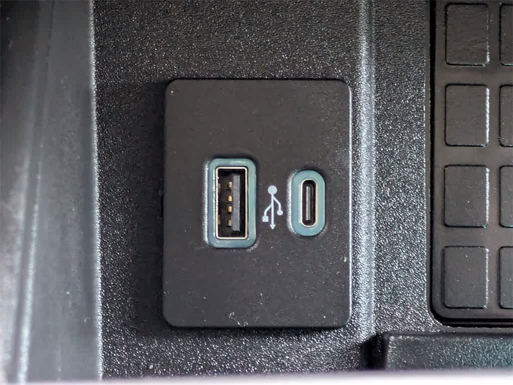 Thumbnail: 2022 Ford F-450 - 34