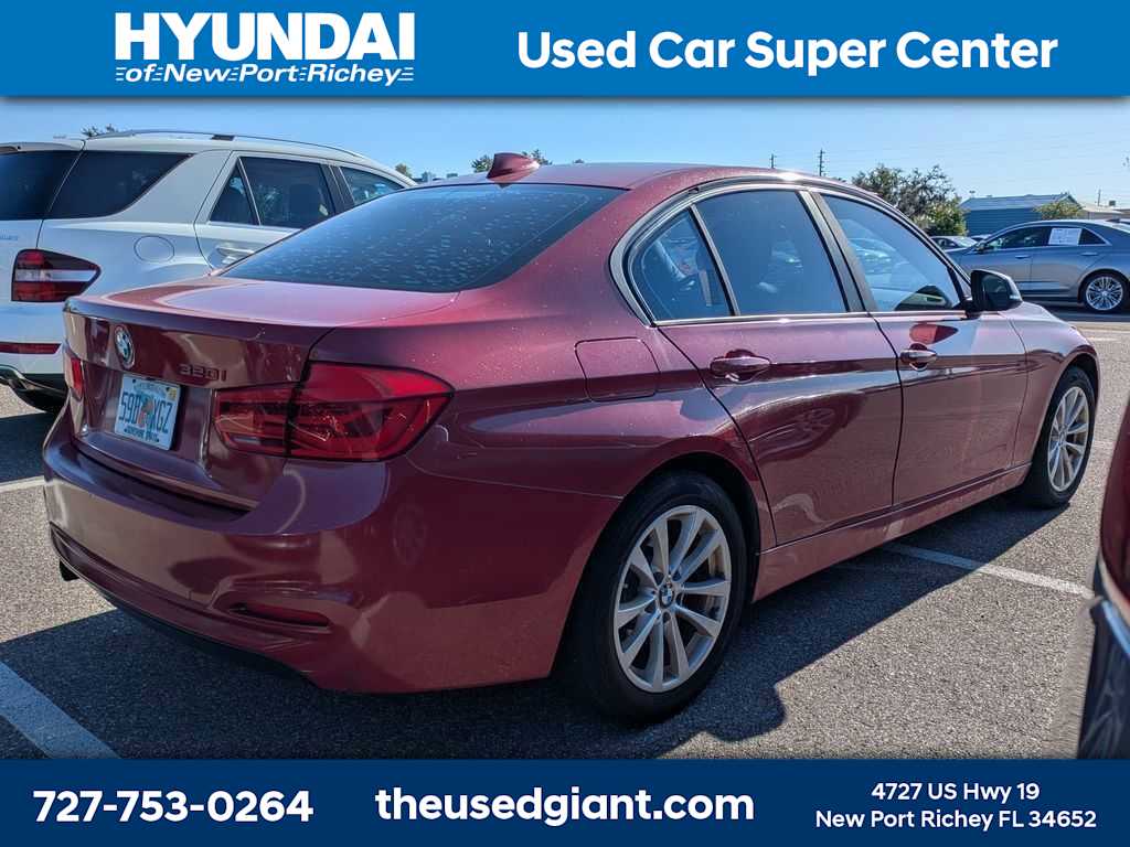 Thumbnail: 2018 BMW 3 Series - 2