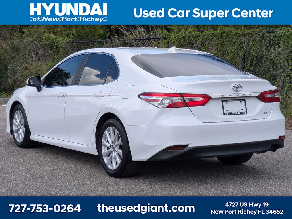 Thumbnail: 2019 Toyota Camry - 3
