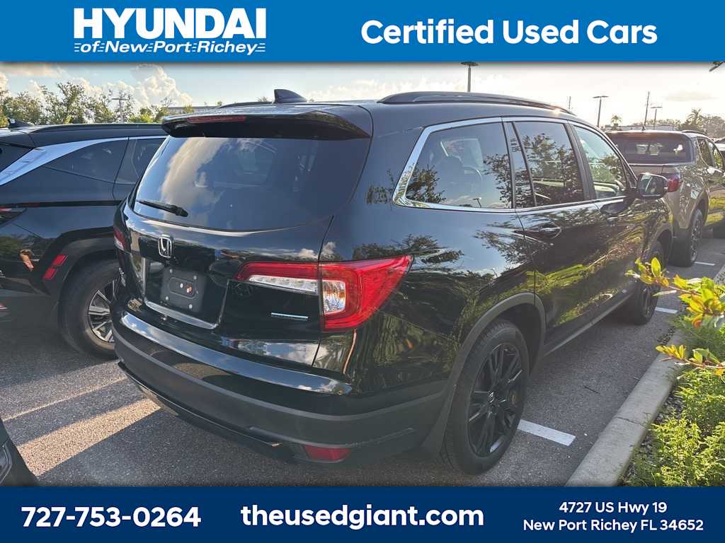 Thumbnail: 2021 Honda Pilot - 3