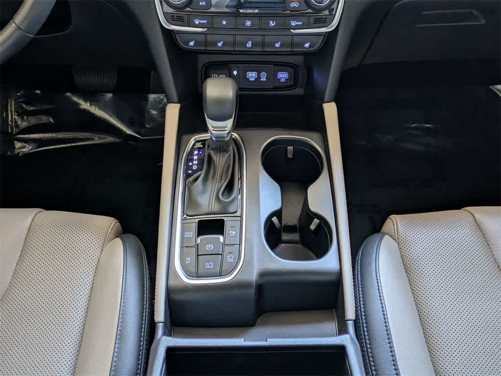 Thumbnail: 2020 Hyundai Santa Fe - 24