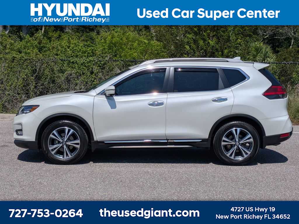 Thumbnail: 2017 Nissan Rogue - 2