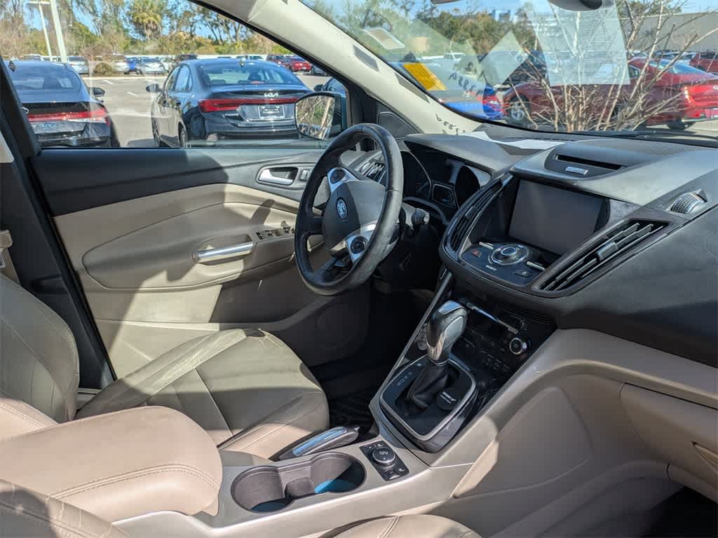 Thumbnail: 2013 Ford Escape - 8