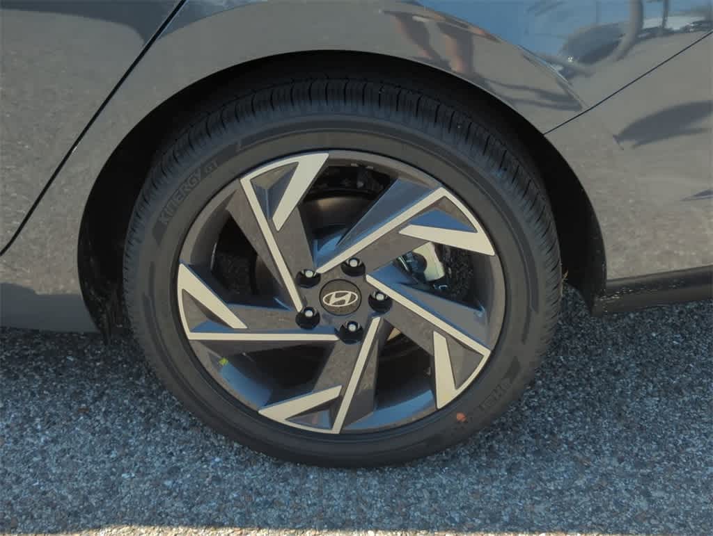 Thumbnail: 2025 Hyundai Elantra - 12