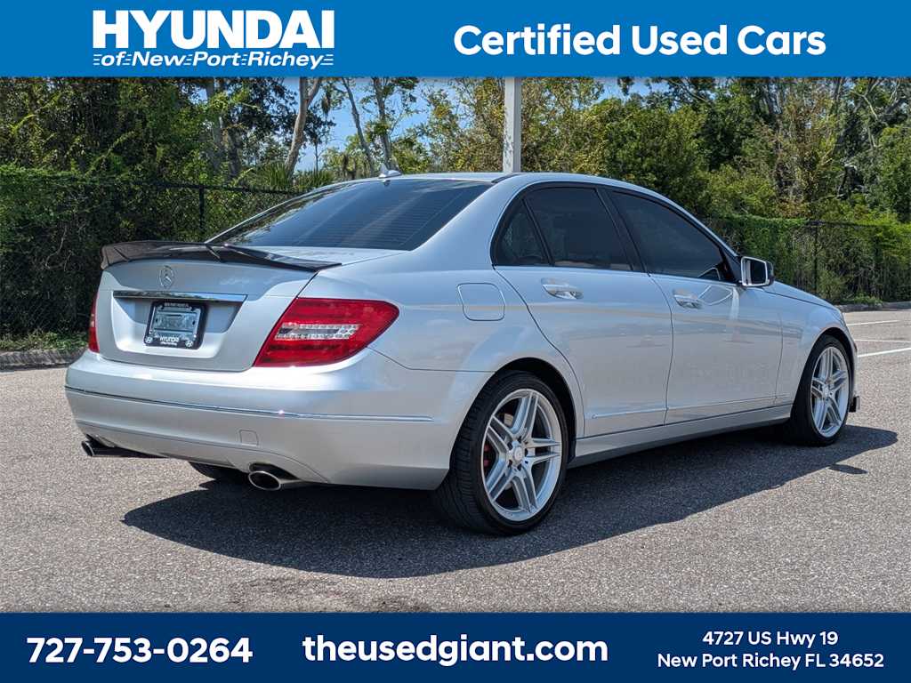 Thumbnail: 2014 Mercedes-Benz C-Class - 5