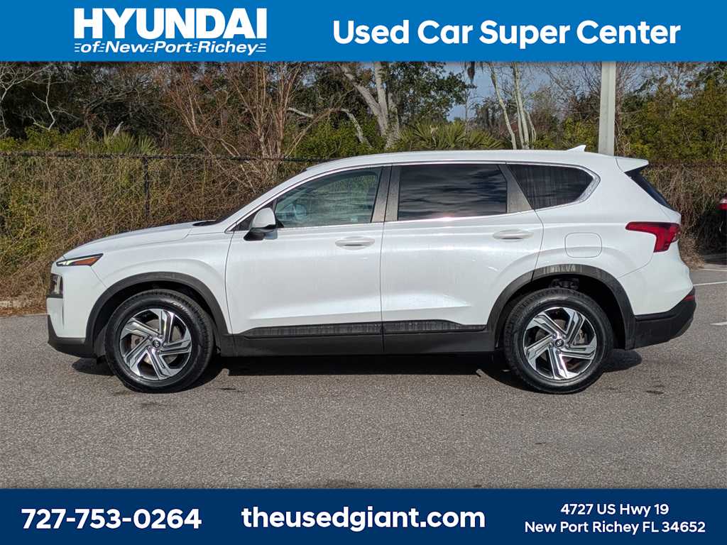 Thumbnail: 2021 Hyundai Santa Fe - 2