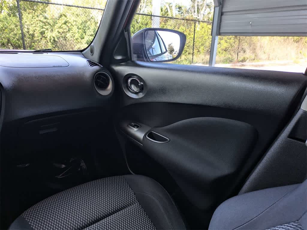 Thumbnail: 2016 Nissan Juke - 17