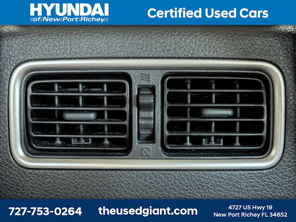 Thumbnail: 2013 Nissan Altima - 16