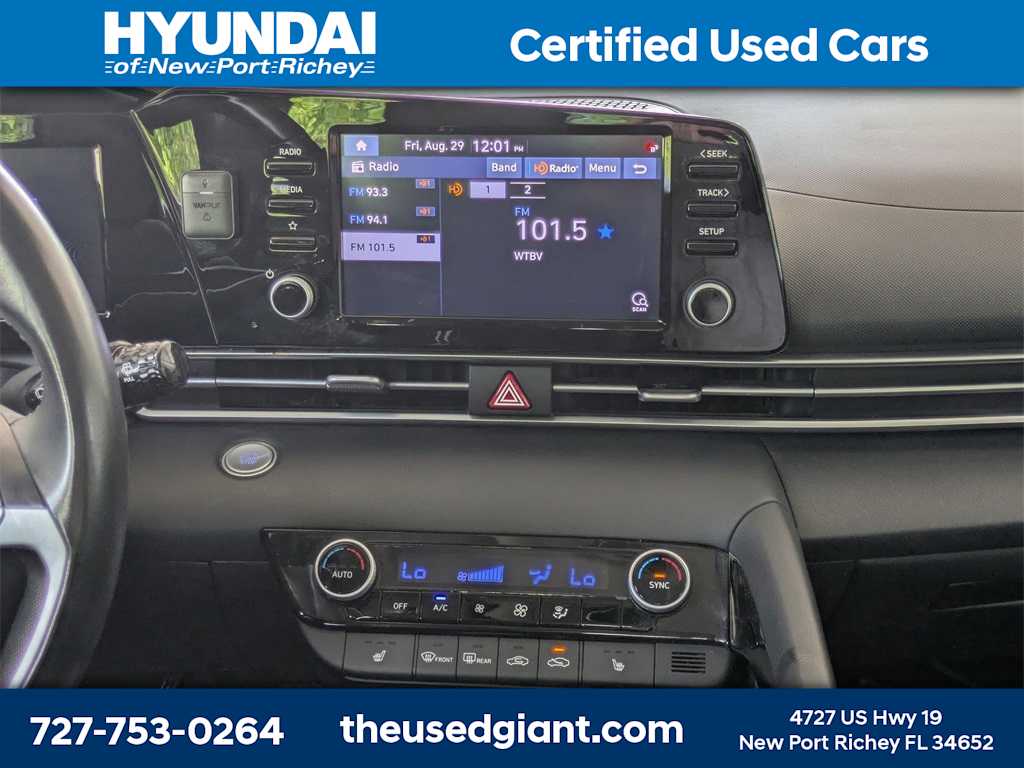 Thumbnail: 2022 Hyundai Elantra - 17