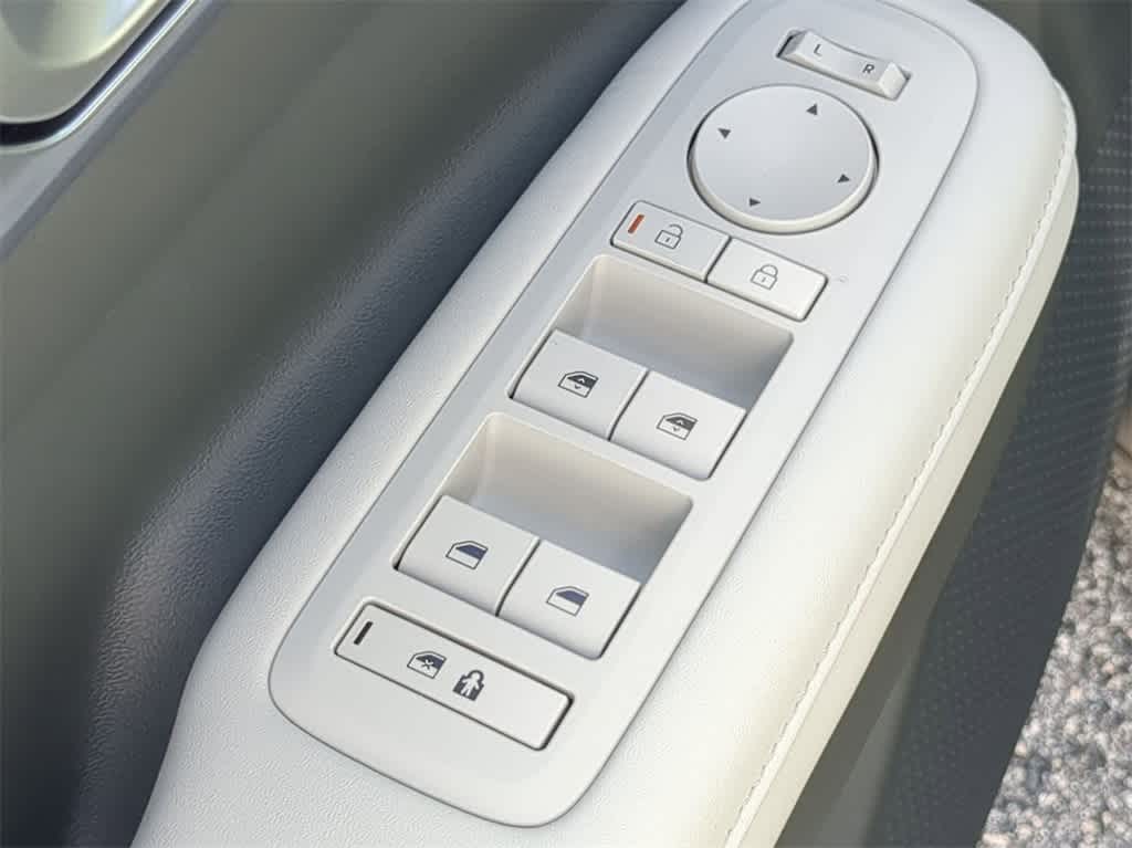 Thumbnail: 2026 Hyundai Santa Fe - 17