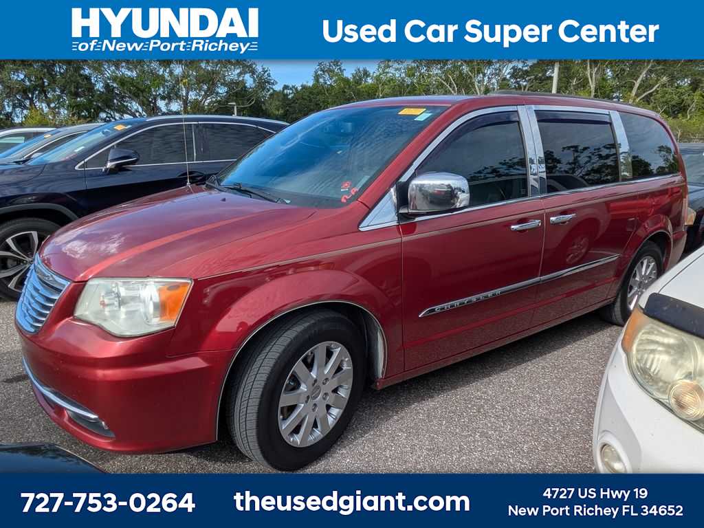 2014 Chrysler Town & Country Touring -
                  New Port Richey, FL