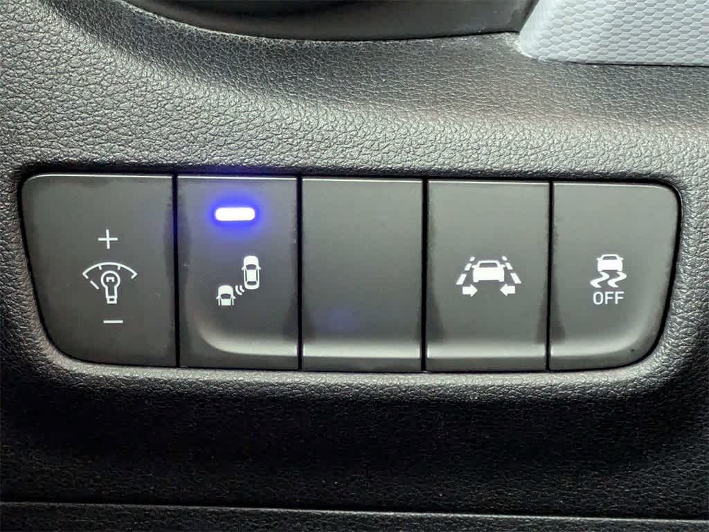 Thumbnail: 2018 Hyundai Kona - 26