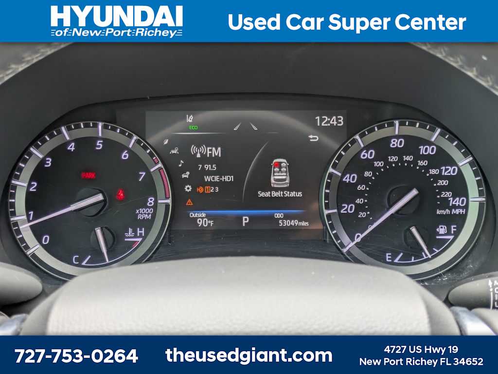 Thumbnail: 2021 Toyota Highlander - 41