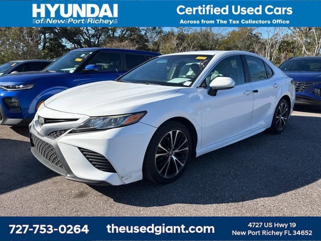 Thumbnail: 2018 Toyota Camry - 1