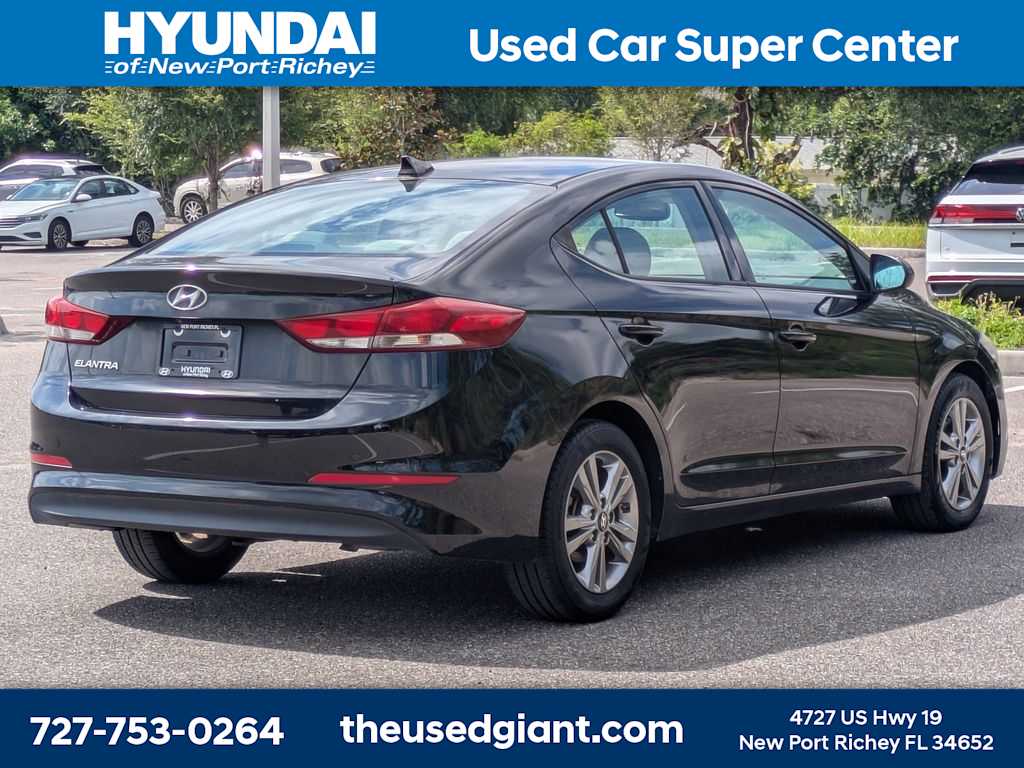 Thumbnail: 2018 Hyundai Elantra - 5
