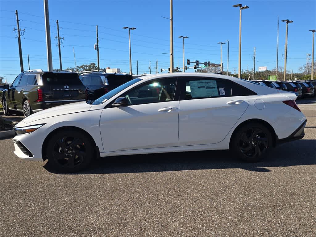 Thumbnail: 2026 Hyundai Elantra - 3