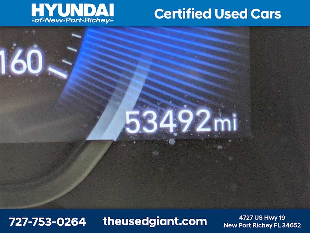 Thumbnail: 2019 Hyundai Santa Fe - 33